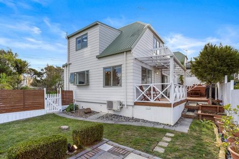 Photo of property in 3/102a Manuka Road, Bayview, Auckland, 0629