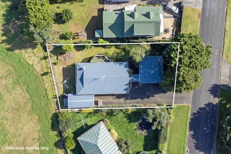Photo of property in 21 Saint Johns Avenue, Tuakau, 2121