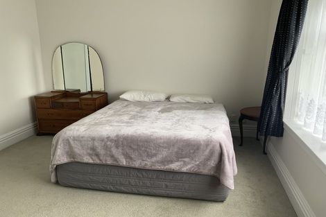Photo of property in 35 Humber Street, Island Bay, Wellington, 6023