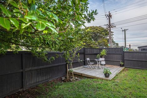 Photo of property in 38a/1 Norwood Road, Bayswater, Auckland, 0622
