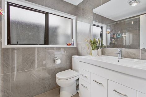 Photo of property in 18 Belinda Avenue, Flat Bush, Auckland, 2023