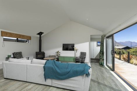 Photo of property in 23 Matipo Street, Wanaka, 9305