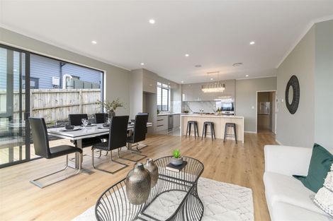 Photo of property in 4 Matuka Lane, Ranui, Auckland, 0612