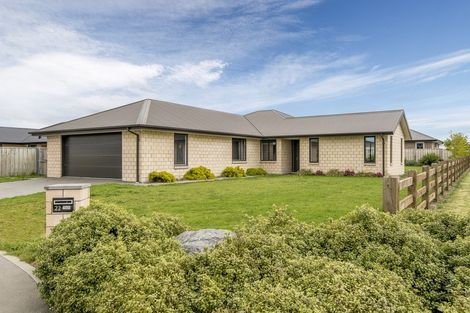 Photo of property in 22 Dunlop Crescent, Rolleston, 7614
