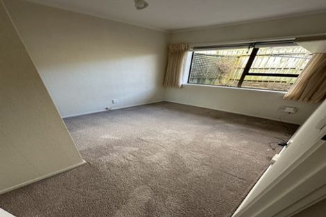 Photo of property in 2/121 Prince Regent Drive, Half Moon Bay, Auckland, 2012