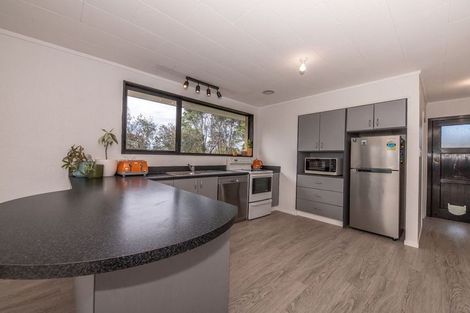 Photo of property in 25 Ngahue Crescent, Carters Beach, Westport, 7825
