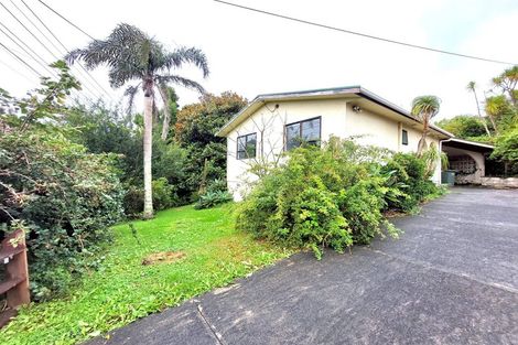 Photo of property in 19 Coroglen Avenue, Birkenhead, Auckland, 0626