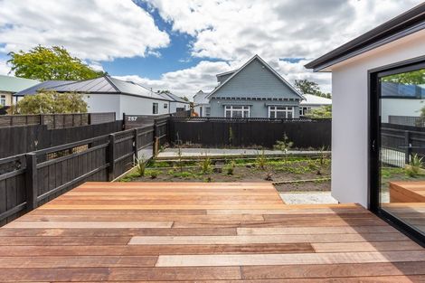 Photo of property in 257a Edgeware Road, Edgeware, Christchurch, 8013
