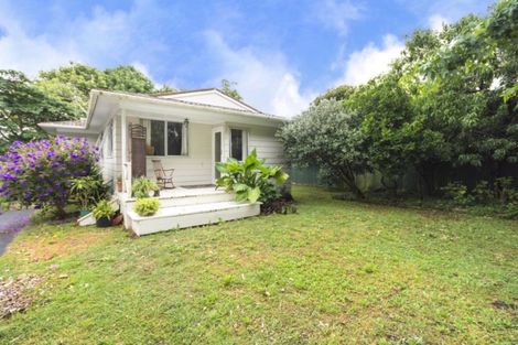 Photo of property in 21 Lina Place, Waiuku, 2123