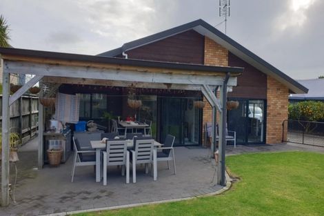 Photo of property in 9 Russley Drive, Mount Maunganui, 3116