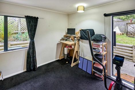 Photo of property in 2 Pilot Lane, Whitby, Porirua, 5024