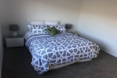 Photo of property in 9u9 Surrey Street, Tawa, Wellington, 5028