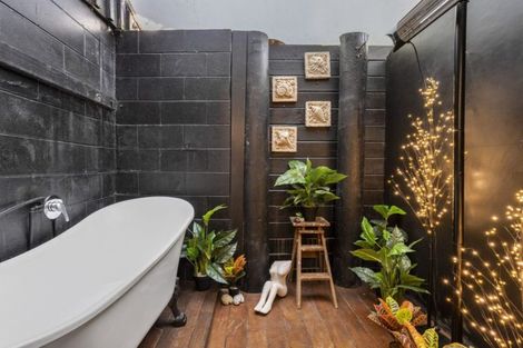 Photo of property in 1/17a Clematis Avenue, Murrays Bay, Auckland, 0630