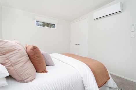 Photo of property in 1 The Spinney, Titahi Bay, Porirua, 5022