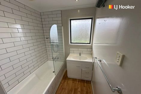 Photo of property in 6 Stephen Street, Halfway Bush, Dunedin, 9010