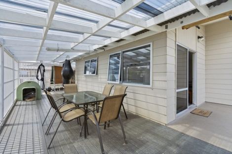 Photo of property in 208 Mahia Road, Weymouth, Auckland, 2103