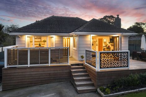Photo of property in 342 Glengarry Road, Glen Eden, Auckland, 0602