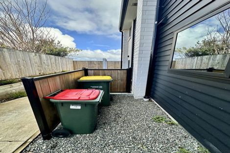 Photo of property in 8/170 Don Buck Road, Massey, Auckland, 0614