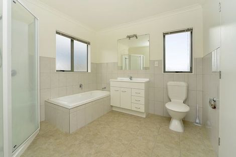 Photo of property in 61b Kayes Road, Pukekohe, 2120