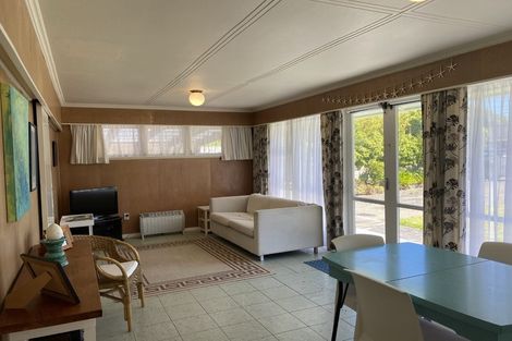 Photo of property in 92 Manly Street, Paraparaumu Beach, Paraparaumu, 5032