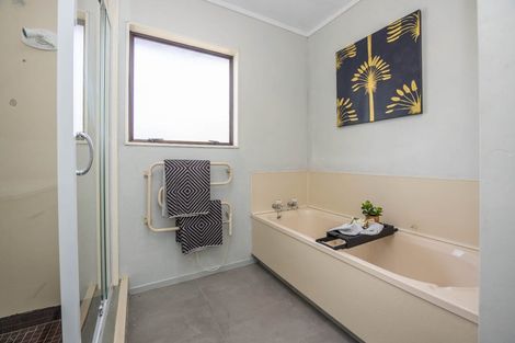 Photo of property in 310 Clarkin Road, Fairfield, Hamilton, 3214