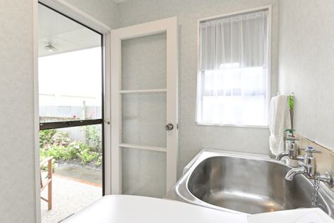 Photo of property in 3/200 Karaitiana Street, Frimley, Hastings, 4120