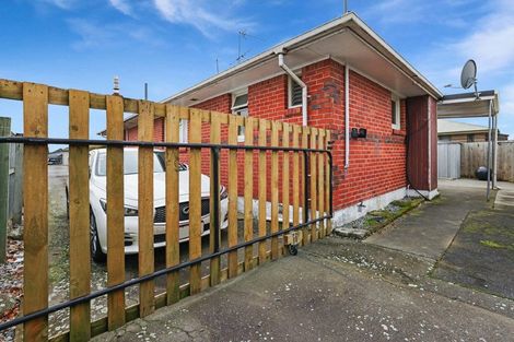 Photo of property in 71 Mcmurdo Street, Tinwald, Ashburton, 7700