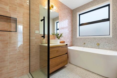 Photo of property in 93 Keri Vista Rise, Papakura, 2110