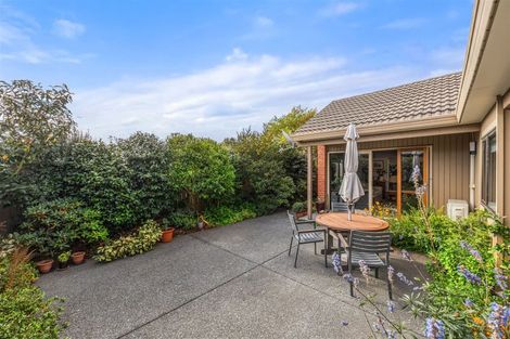 Photo of property in 114 Saint James Avenue, Papanui, Christchurch, 8053