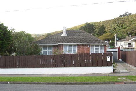 Photo of property in 58 Judd Crescent, Naenae, Lower Hutt, 5011