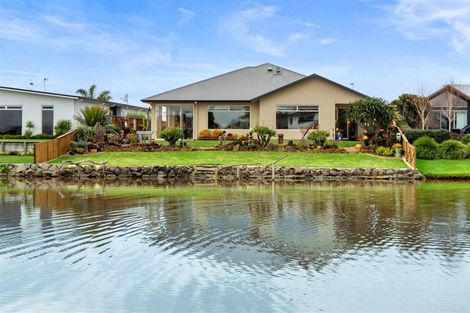 Photo of property in 163 Oriental Parade, Papamoa Beach, Papamoa, 3118