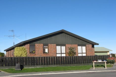 Photo of property in 14 Daley Place, Winton, 9720