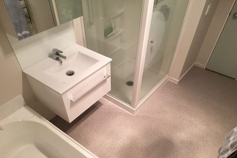 Photo of property in 1 Macalister Place, Miramar, Wellington, 6022