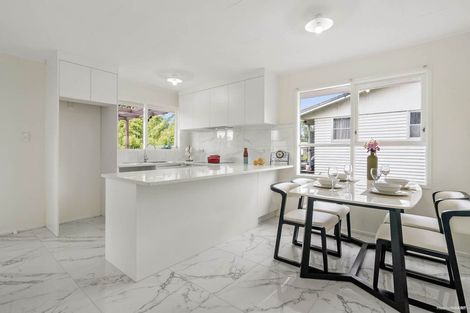 Photo of property in 4 Ennis Avenue, Pakuranga Heights, Auckland, 2010