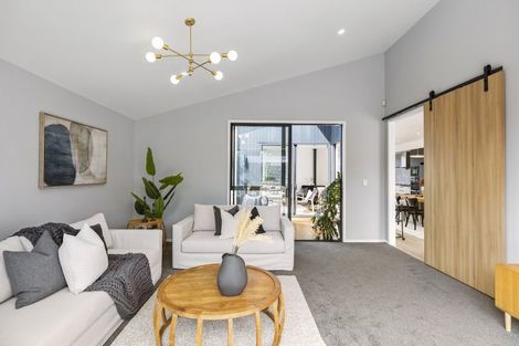 Photo of property in 102 Moffat Road, Bethlehem, Tauranga, 3110