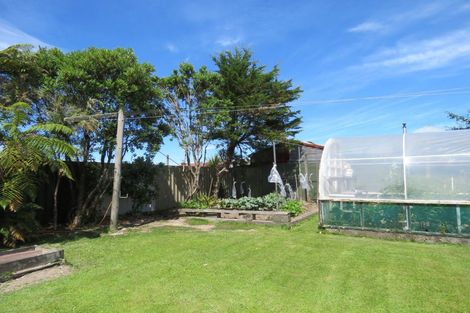 Photo of property in 46 Romilly Street, Westport, 7825