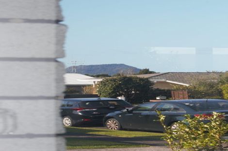 Photo of property in 1/4 Linklater Avenue, Bellevue, Tauranga, 3110