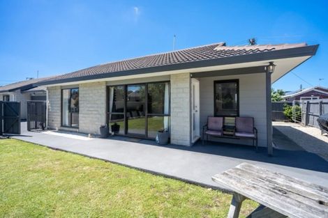 Photo of property in 13 Colac Street, Avondale, Christchurch, 8061