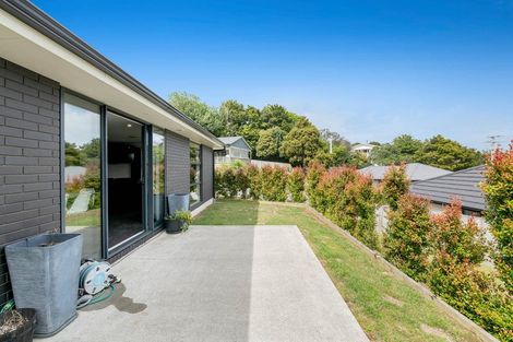 Photo of property in 3 St Julia Court, Helensville, 0800