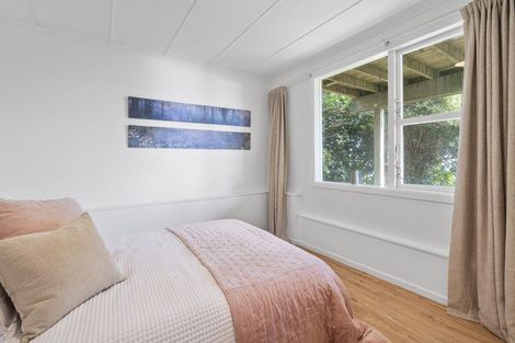 Photo of property in 36 Roys Road, Plimmerton, Porirua, 5026