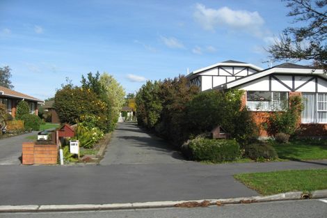 Photo of property in 2/21 Montclare Avenue, Ilam, Christchurch, 8041