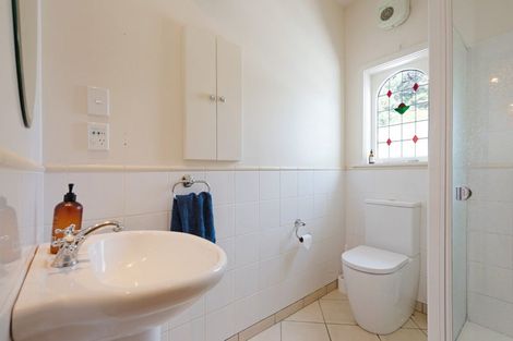 Photo of property in 2 Highland Crescent, Wadestown, Wellington, 6012