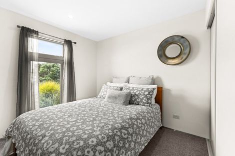 Photo of property in 15 Lightning Ridge View, Waimarama, 4294