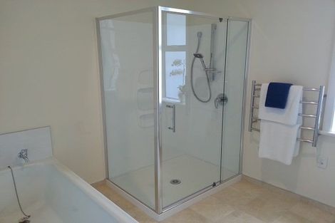 Photo of property in 18 Innes Road, St Albans, Christchurch, 8052