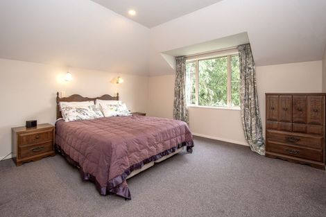 Photo of property in 98a Warren Crescent, Hillmorton, Christchurch, 8025