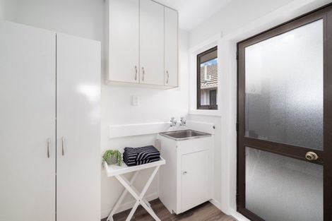 Photo of property in 33 Steele Street, Hornby, Christchurch, 8042