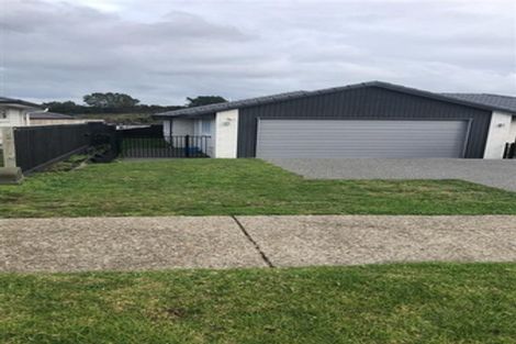 Photo of property in 64 Puhirake Crescent, Pyes Pa, Tauranga, 3112