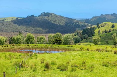 Photo of property in 15 Karuhiruhi Road, Oue, Kaikohe, 0473