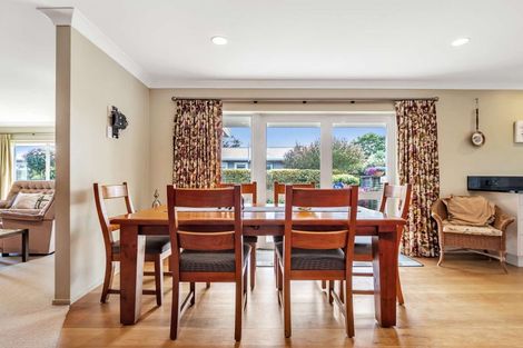 Photo of property in 32 Otonga Road, Springfield, Rotorua, 3015