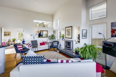 Photo of property in 130a Priestley Terrace, Bluff Hill, Napier, 4110